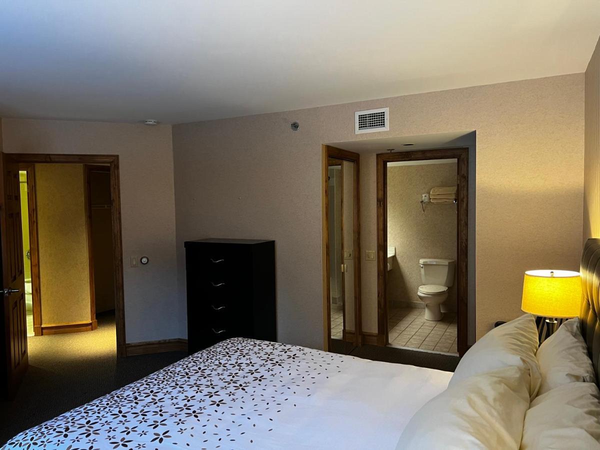 Marble Villa Steady Brook 외부 사진
